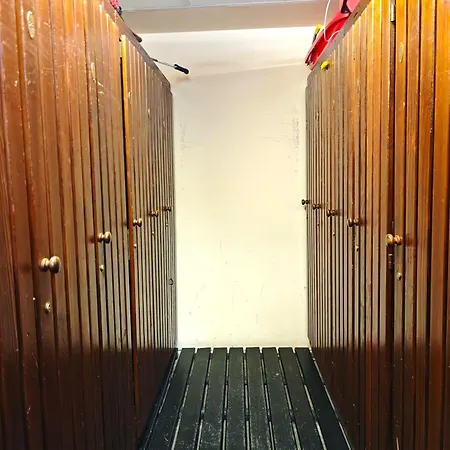 Hostdomus - Loft Апартаменты Сестриере